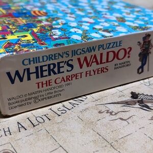 COPY - NWT 👀Where's Waldo? The Carpet Flyers 1991 Sealed Over 100 Piece Puzzle